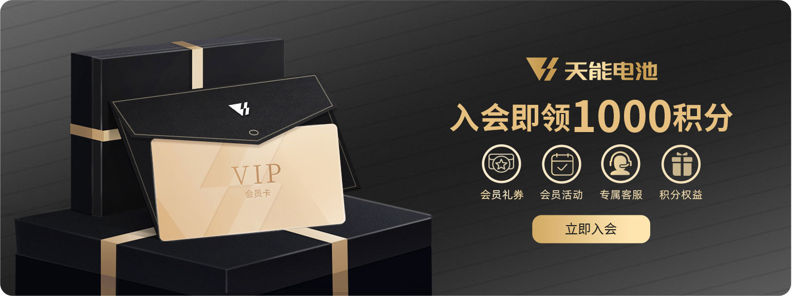 ���T����